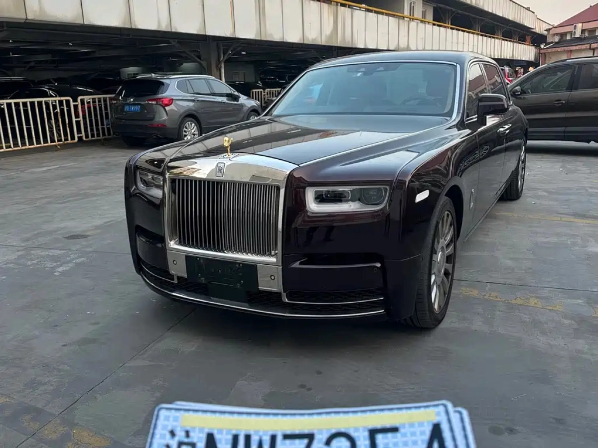 ROLLS ROYCE PHANTOM  2020