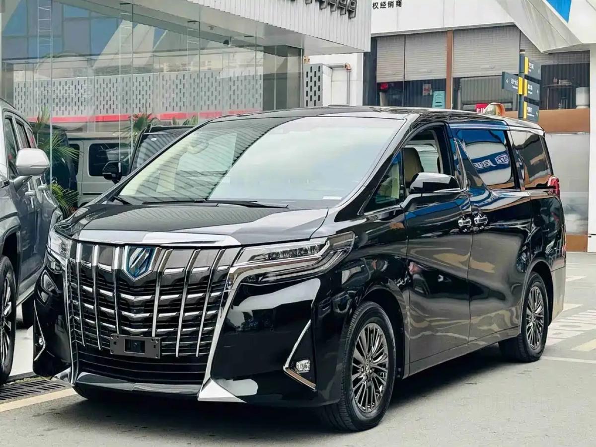 TOYOTA ALPHARD