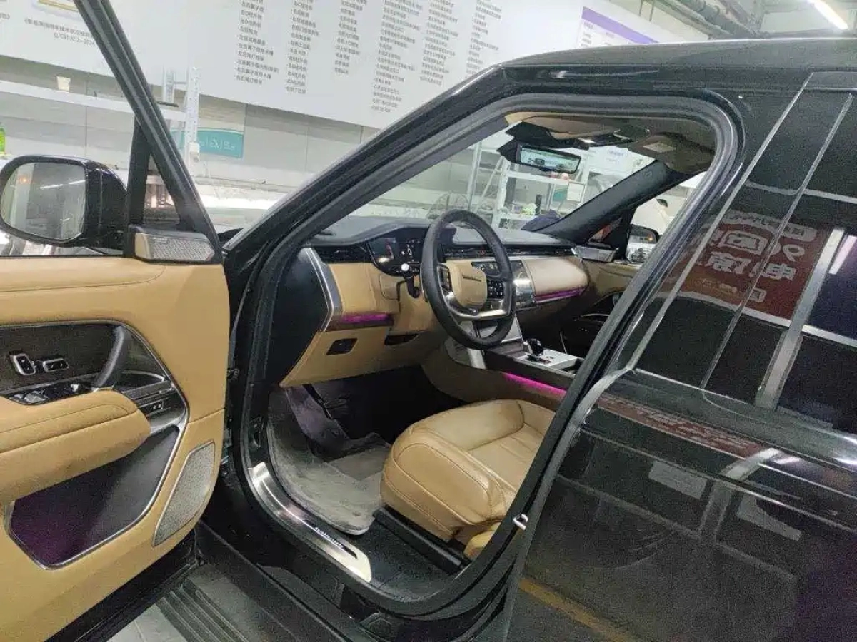 LAND ROVER RANGE ROVER