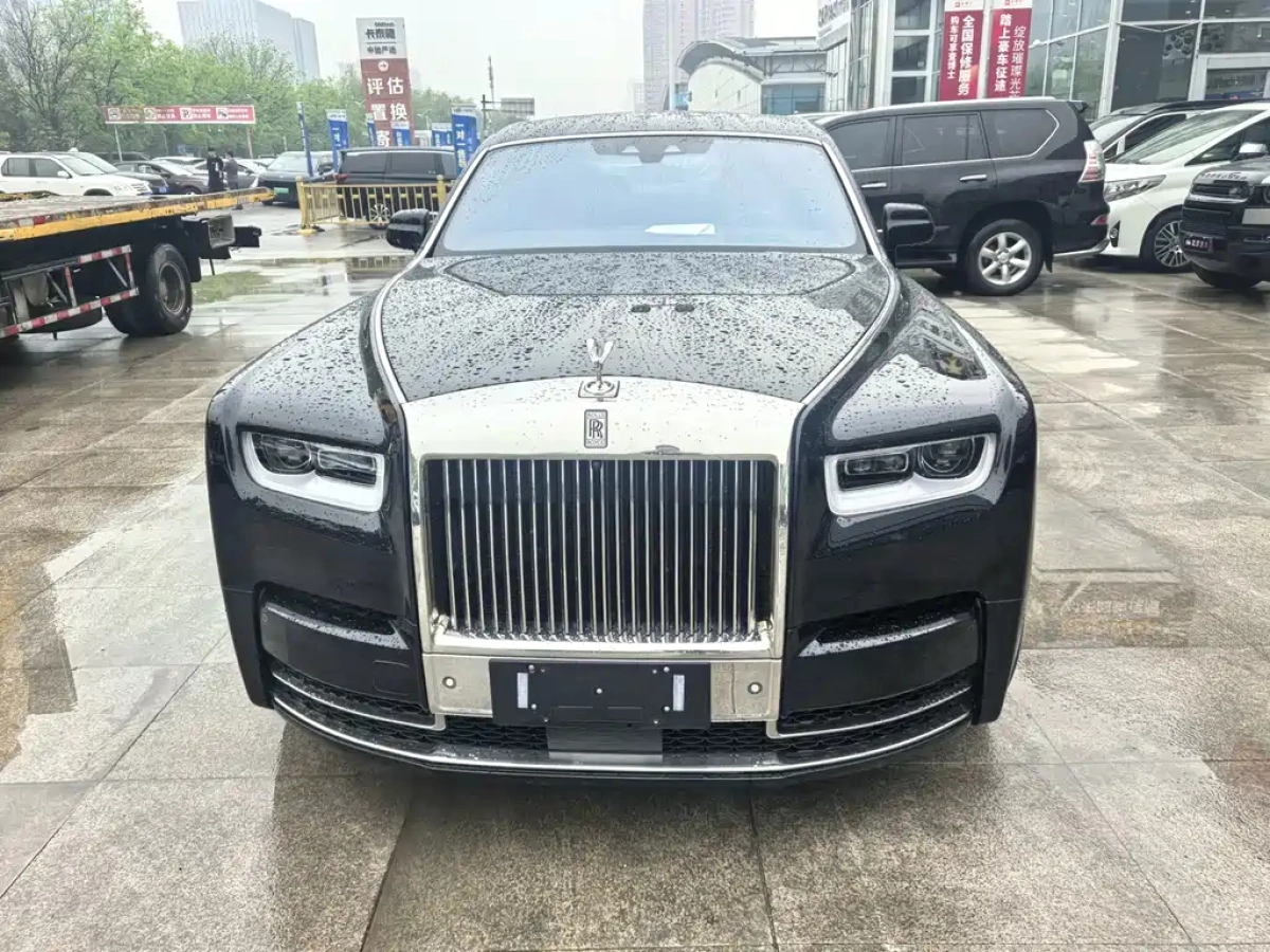 ROLLS ROYCE PHANTOM