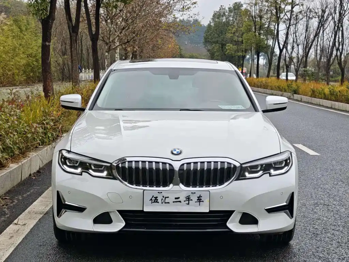 BMW 3-SERIES