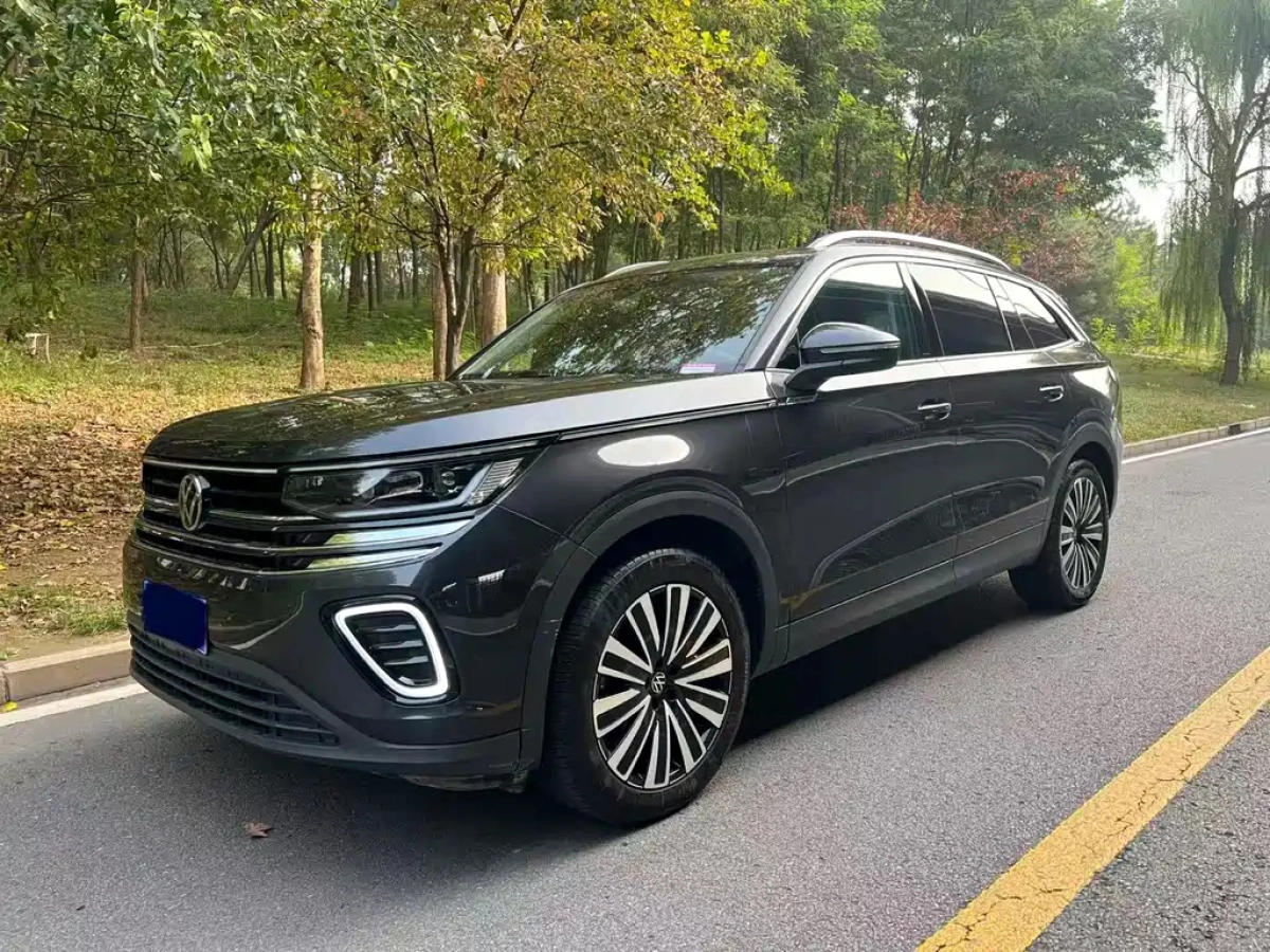 VOLKSWAGEN TAVENDOR  2023