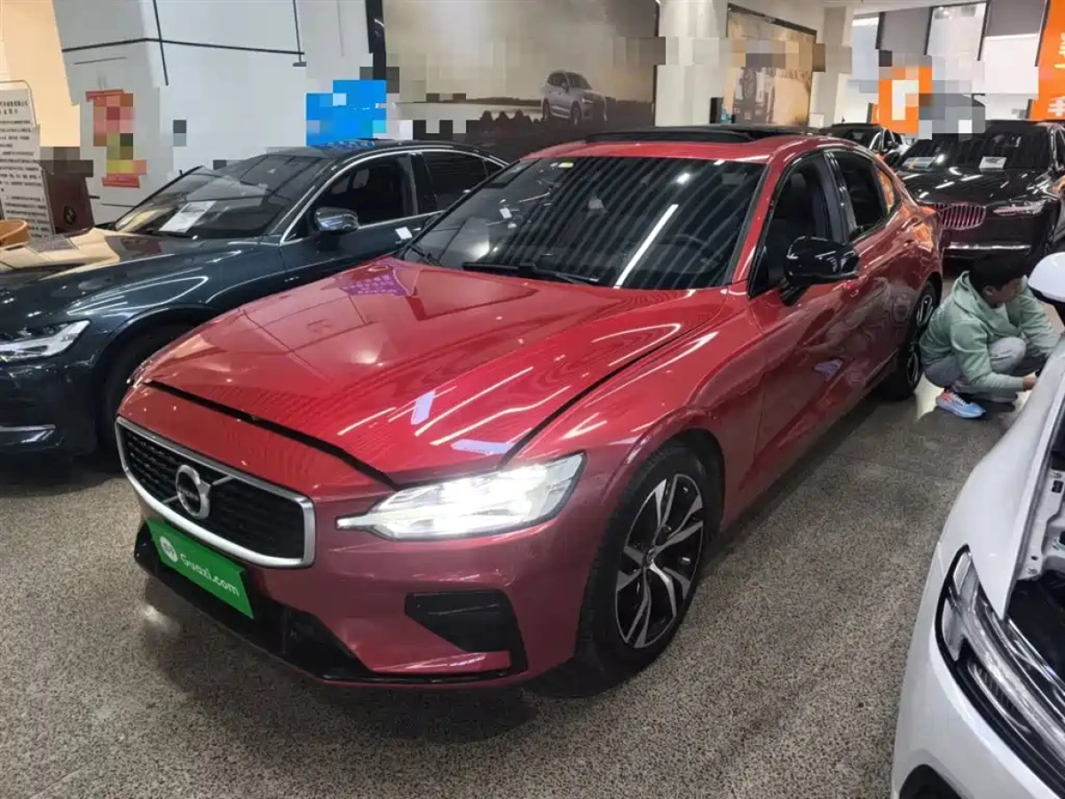 VOLVO S60