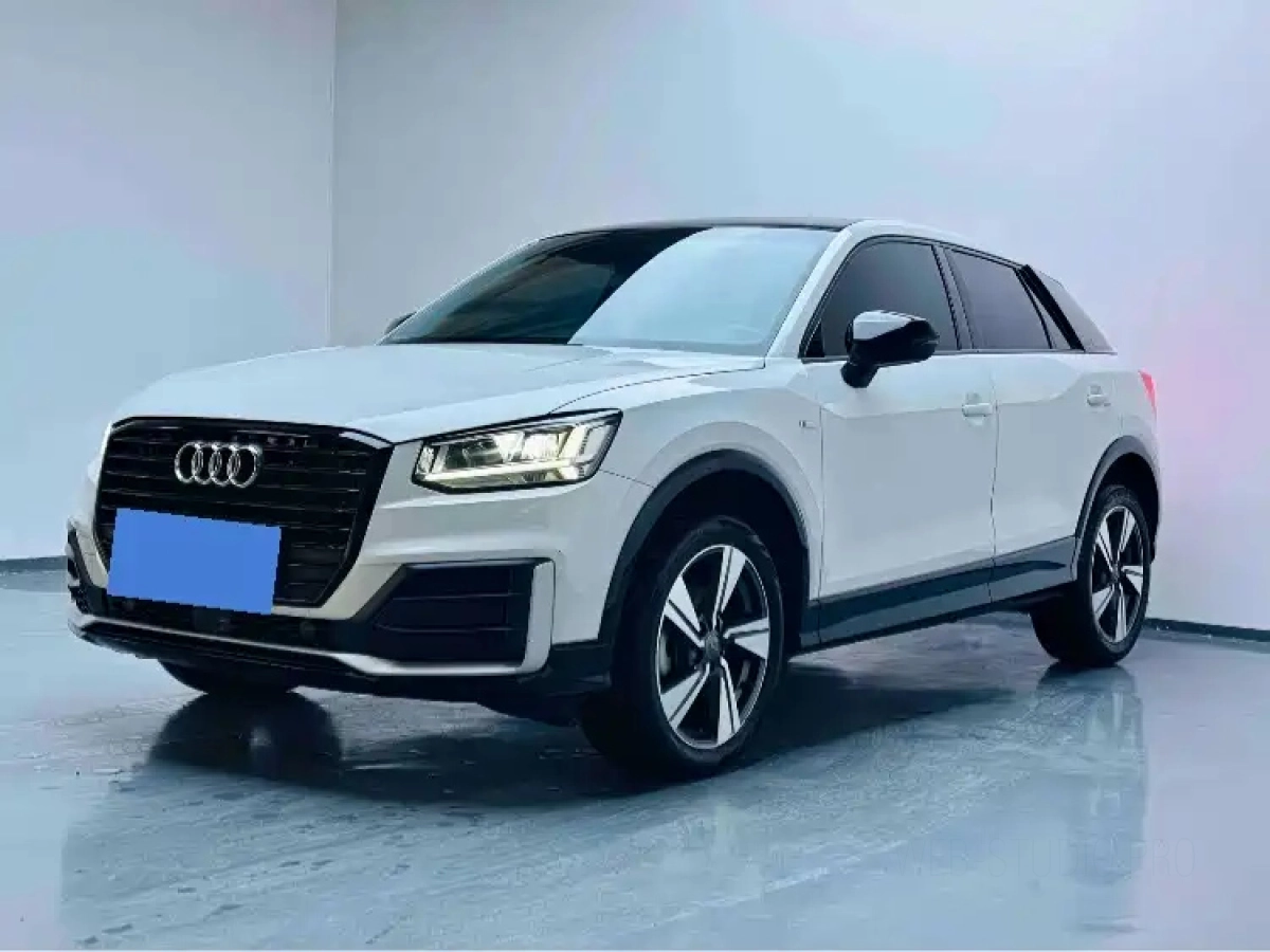 AUDI Q2L  2021