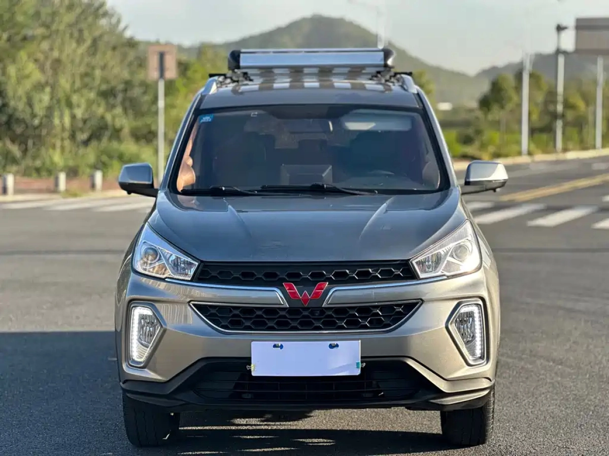SGMW WULING HONGGUANG S3