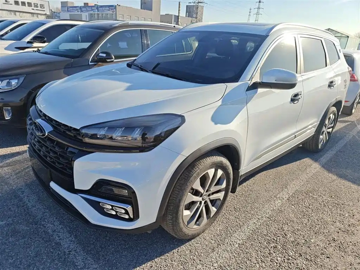 CHERY TIGGO 8