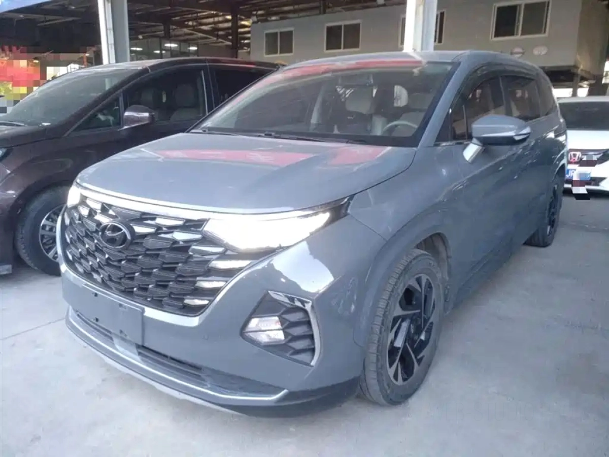 HYUNDAI CUSTO  2022