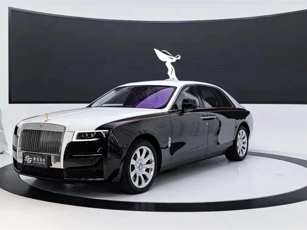 ROLLS ROYCE GHOST  2022