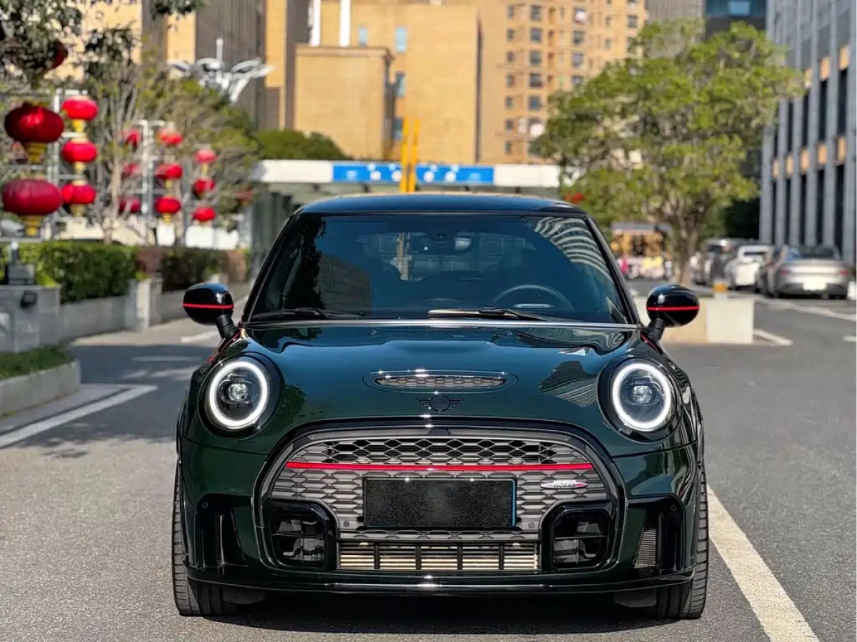 MINI JCW