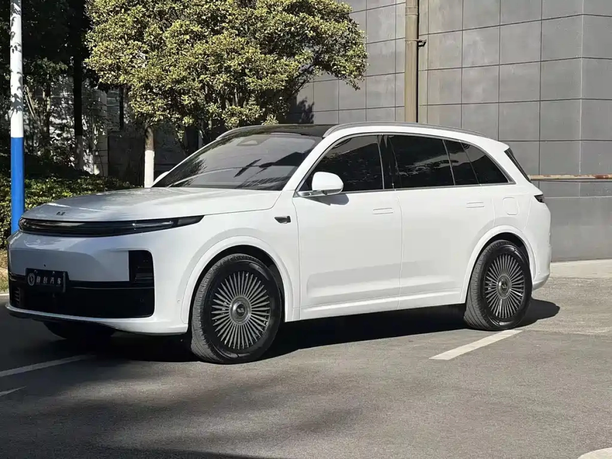 LI AUTO L7