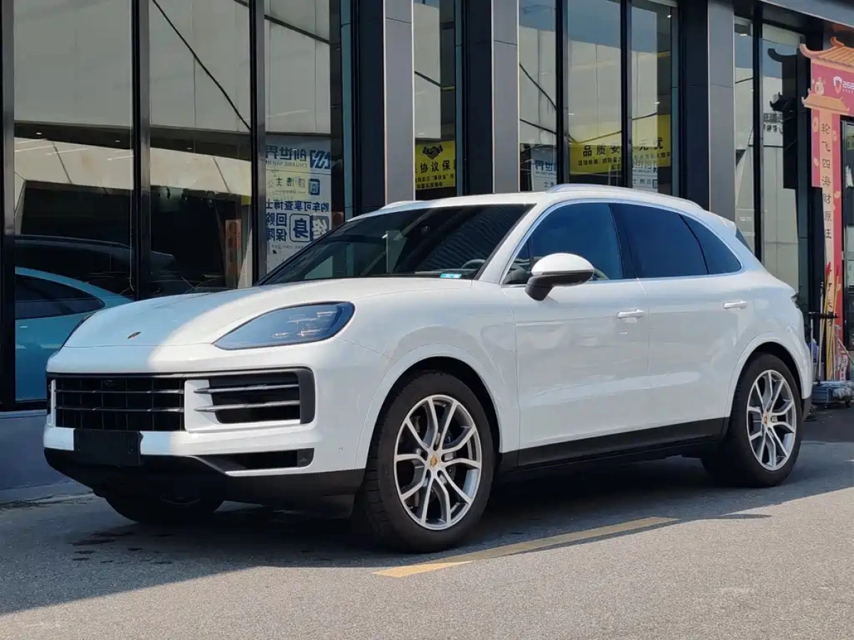 PORSCHE CAYENNE