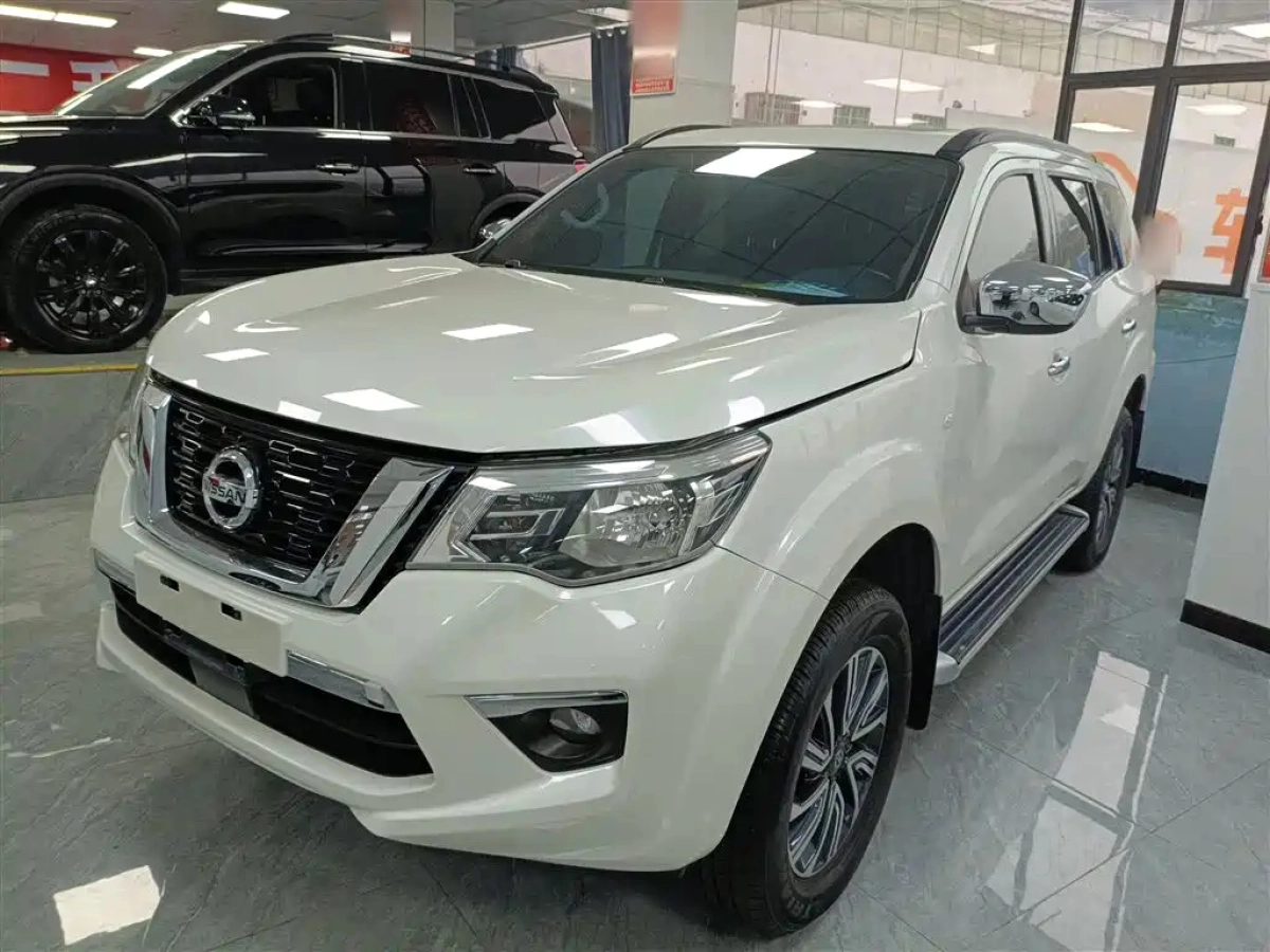 NISSAN TERRA
