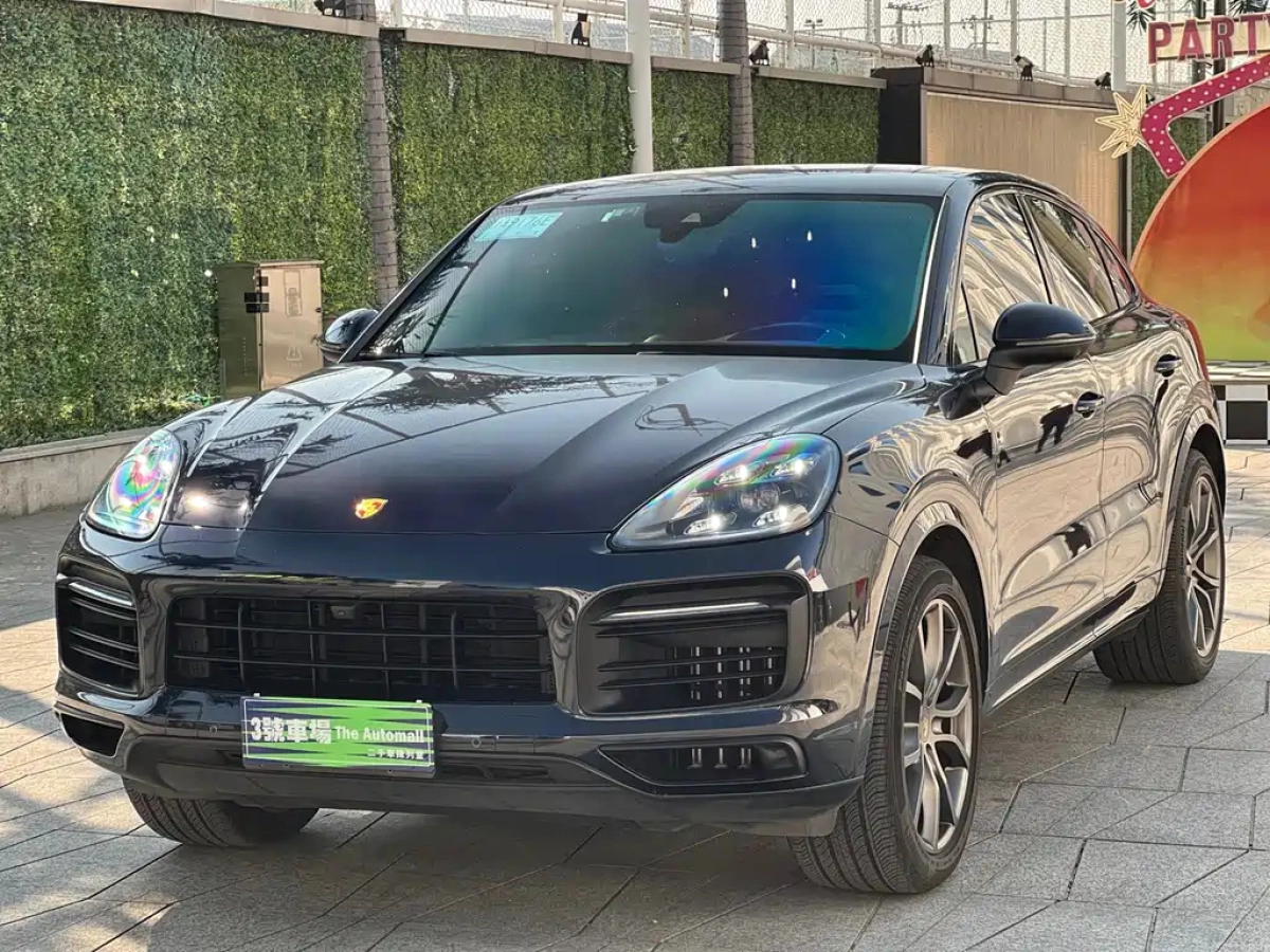 PORSCHE CAYENNE
