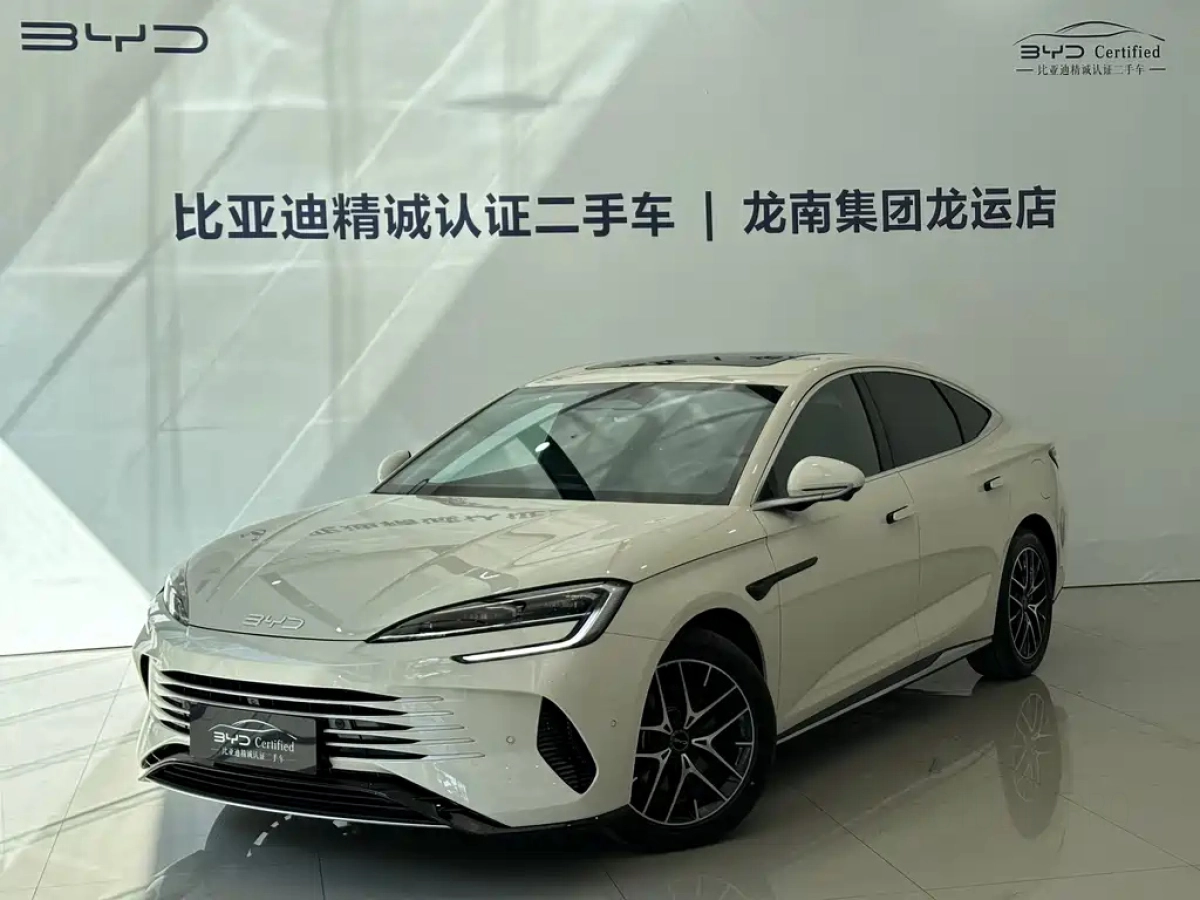 BYD SEAL 07 DM-I  2025