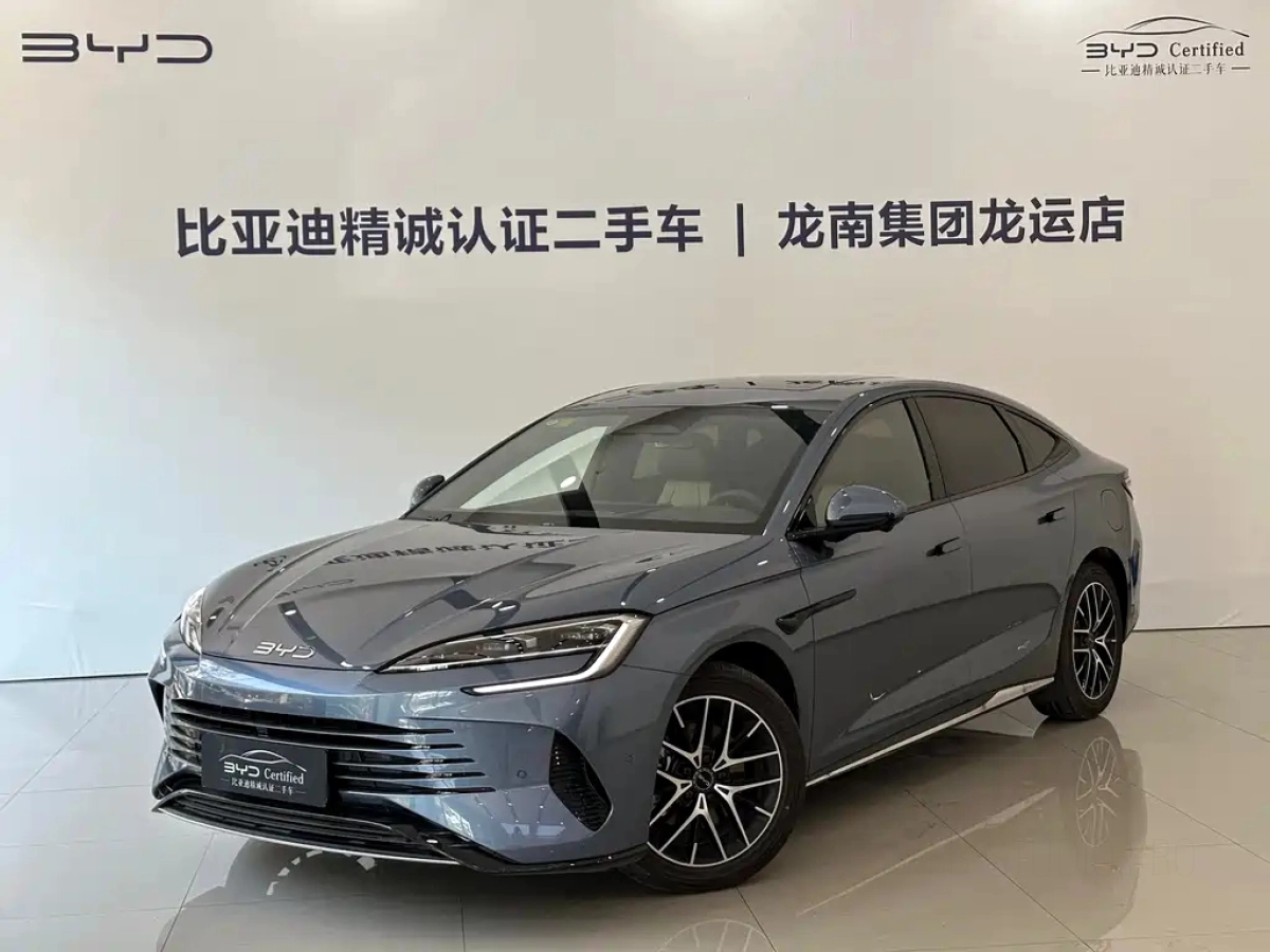 BYD SEAL 07 DM-I  2025