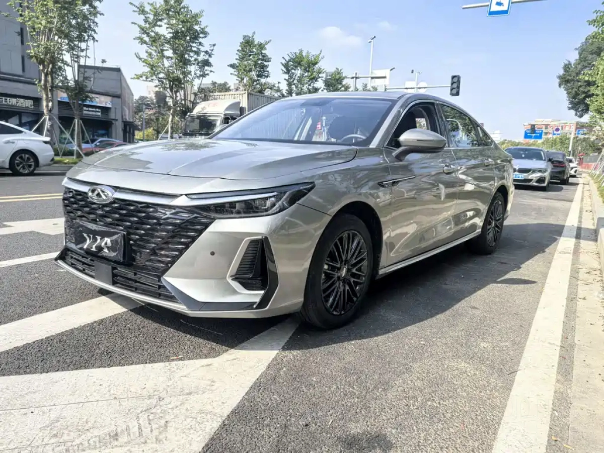 CHERY ARRIZO 8  2025