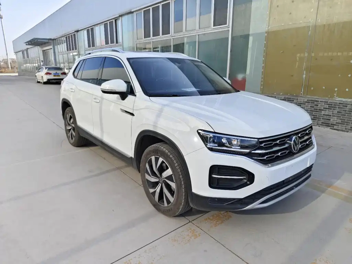VOLKSWAGEN TAYRON