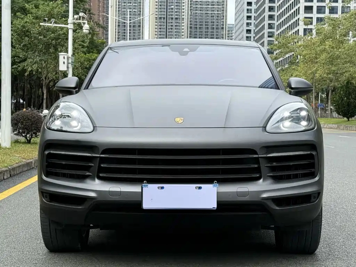 PORSCHE CAYENNE