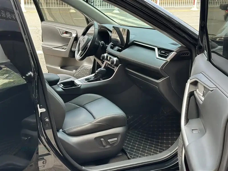 TOYOTA WILDLANDER