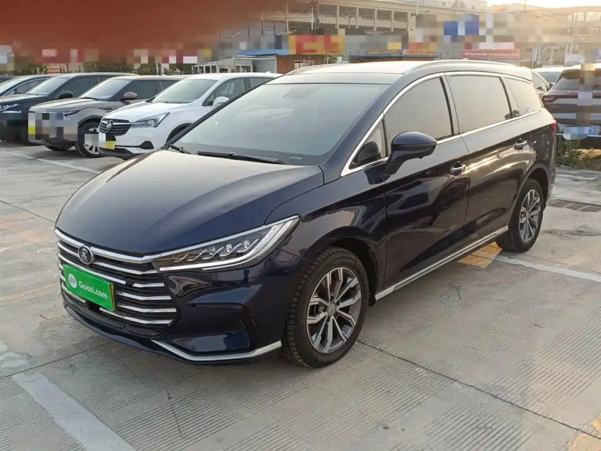 BYD SONG MAX
