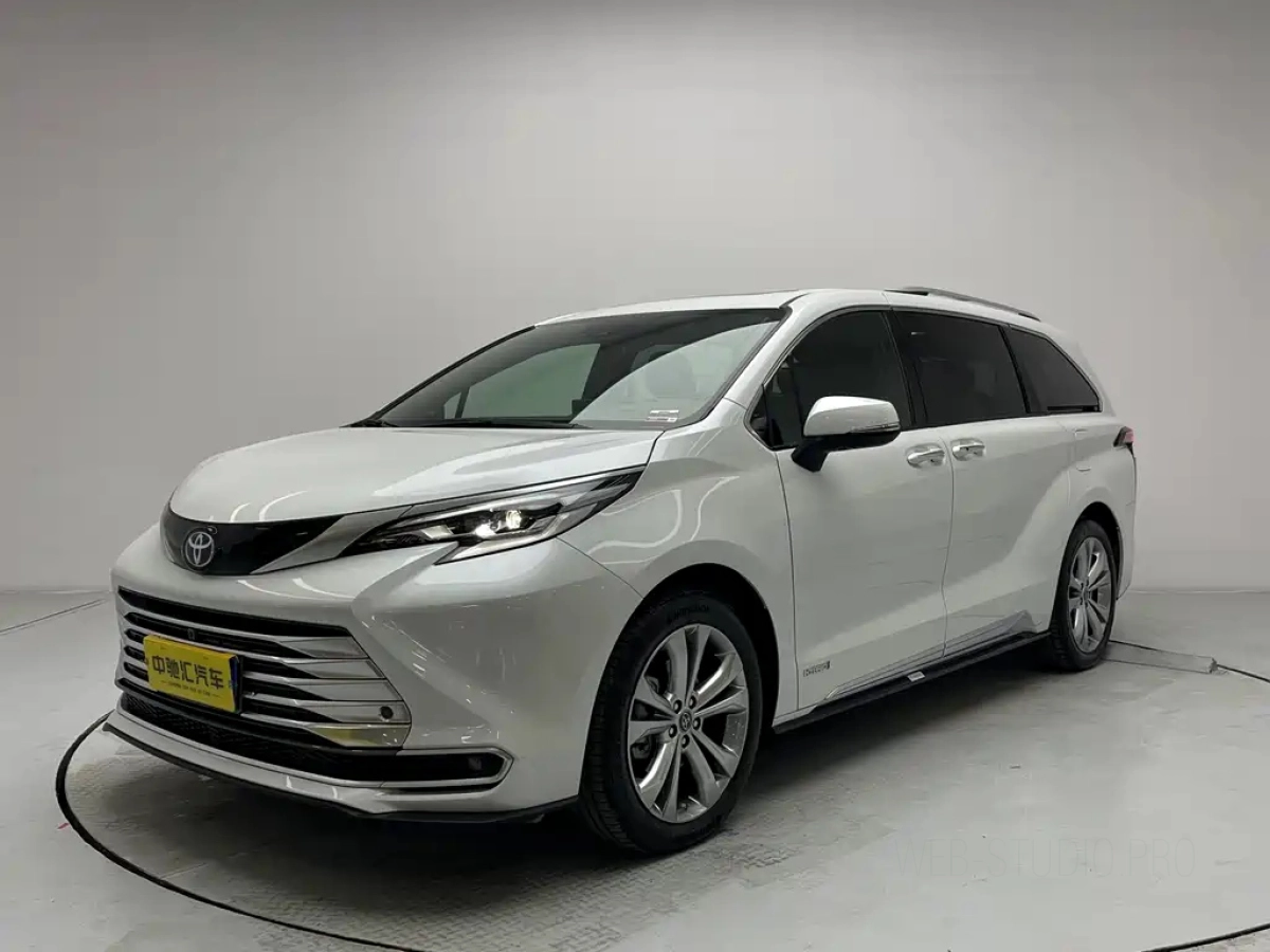 TOYOTA SIENNA SIENNA  2025