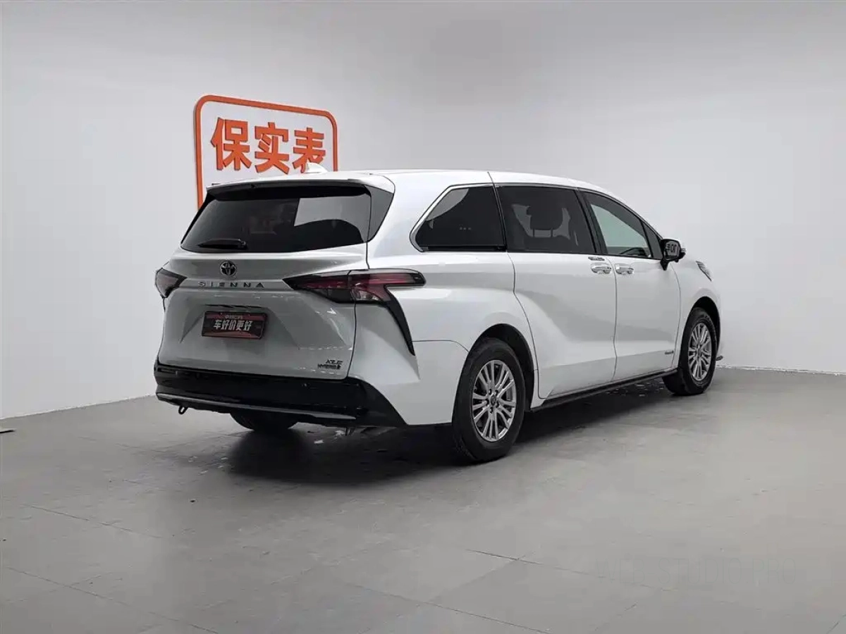 TOYOTA SIENNA SIENNA