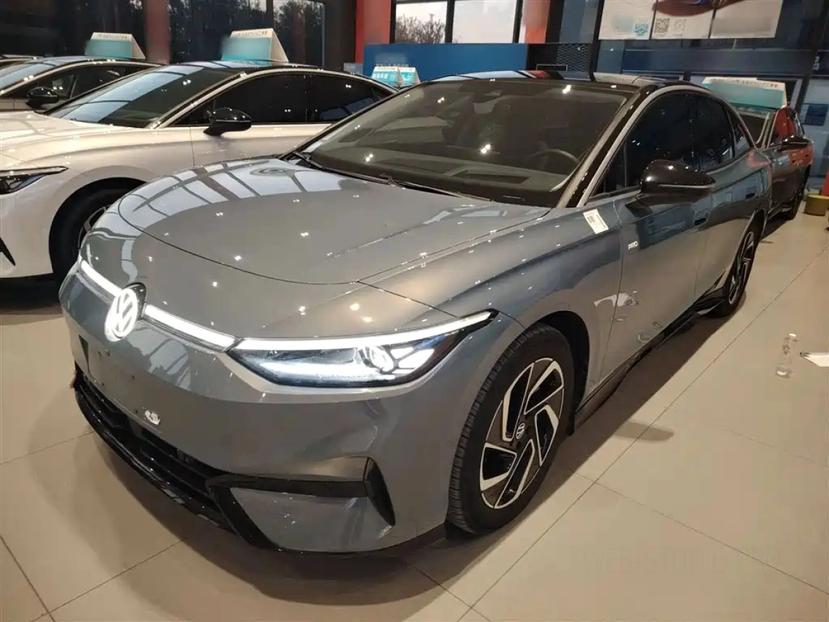 VOLKSWAGEN ID.7 VIZZION  2024