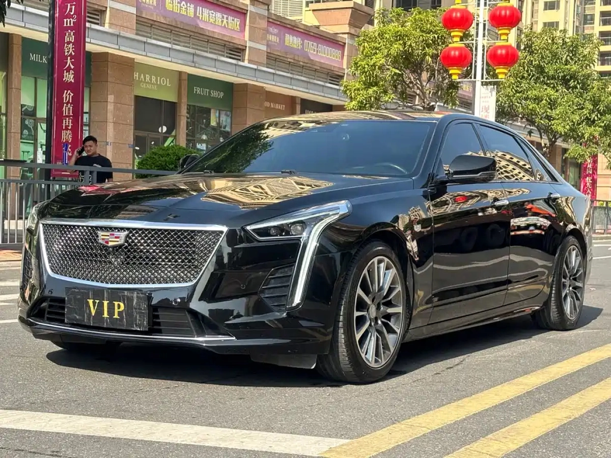 CADILLAC CT6
