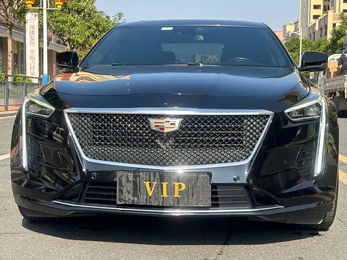 CADILLAC CT6