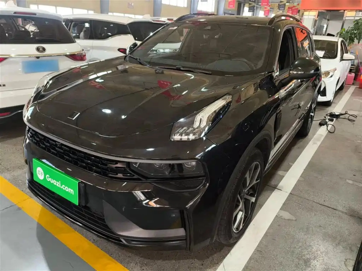 LYNK&CO 01 NEW ENERGY