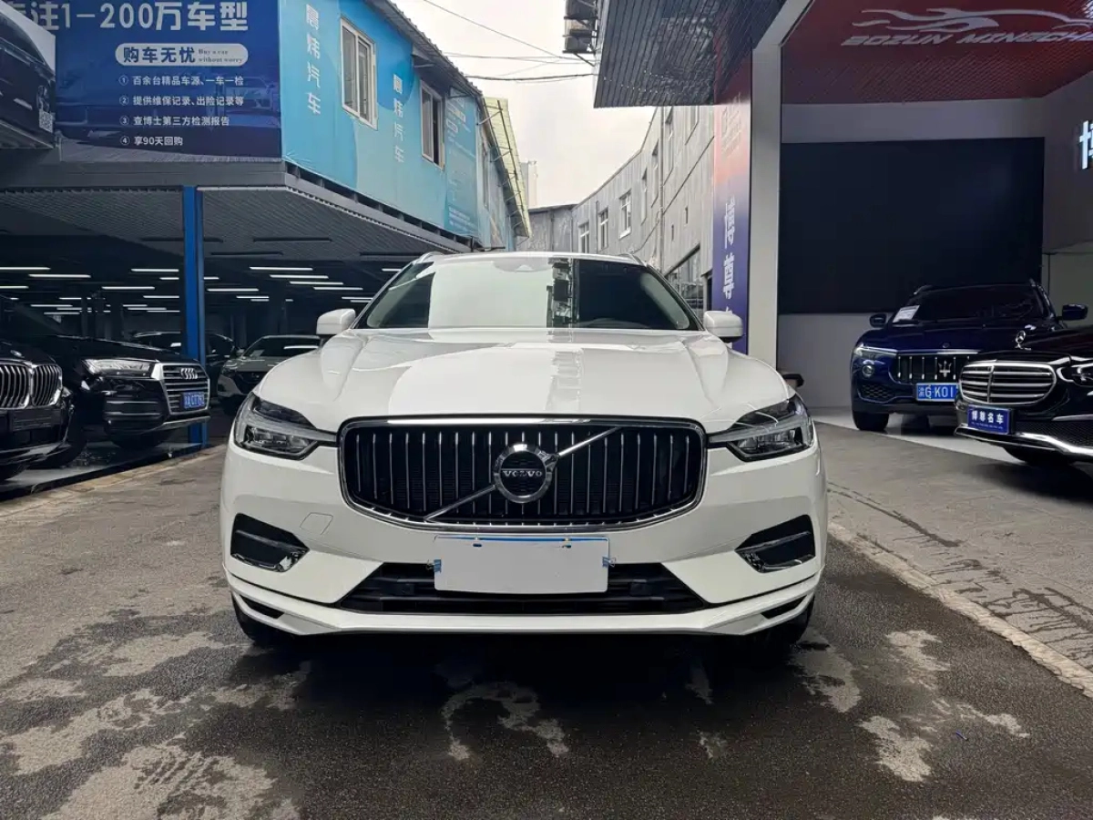 VOLVO XC60