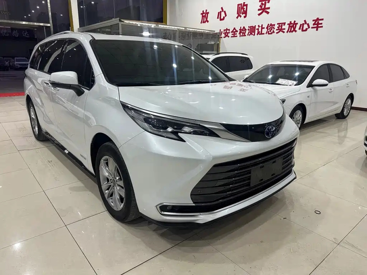 TOYOTA SIENNA SIENNA