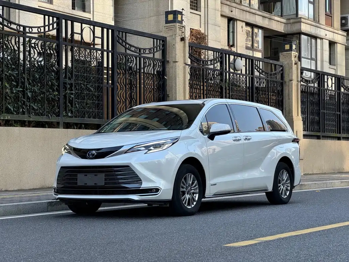 TOYOTA SIENNA SIENNA  2023