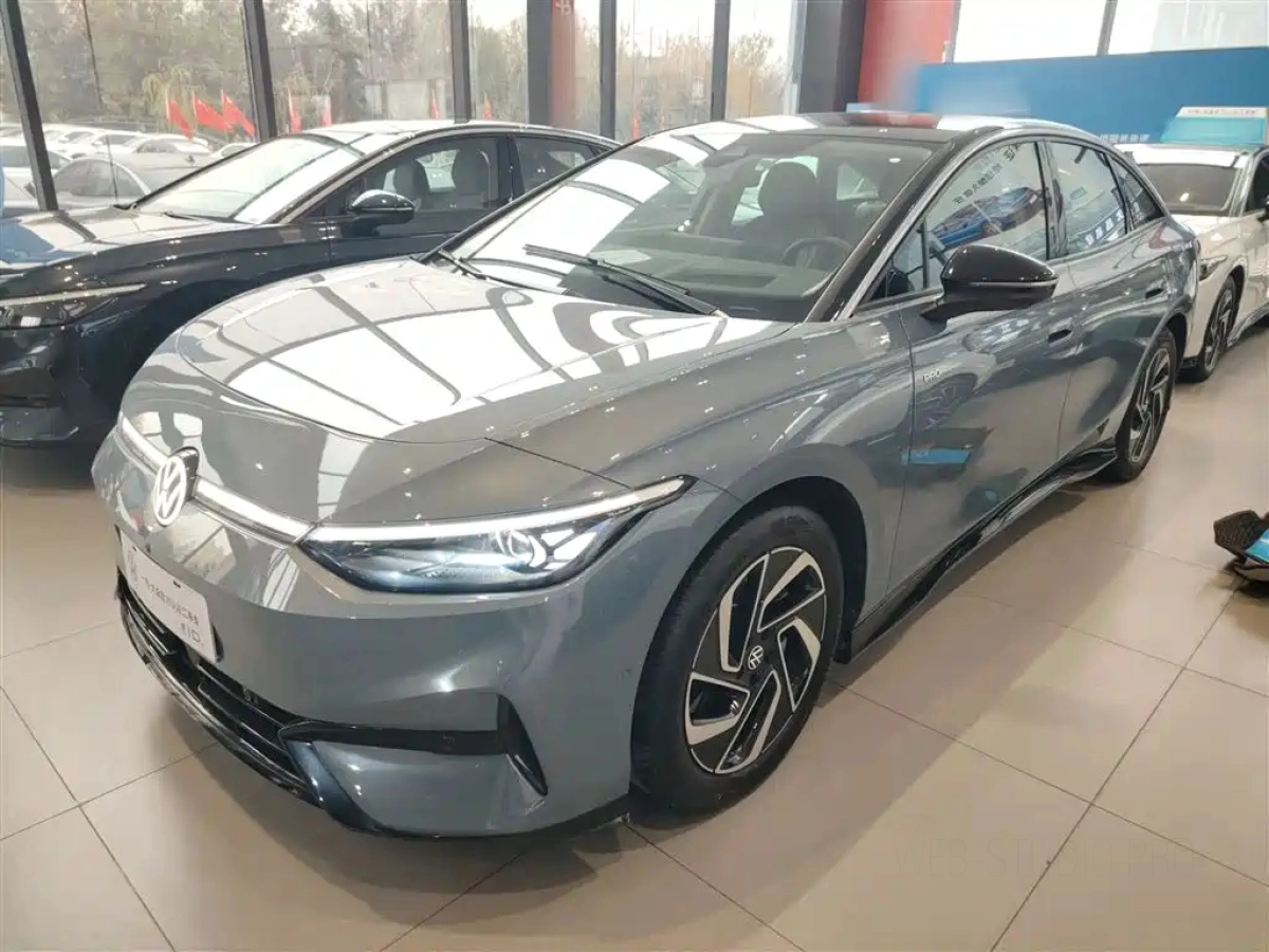 VOLKSWAGEN ID.7 VIZZION  2024