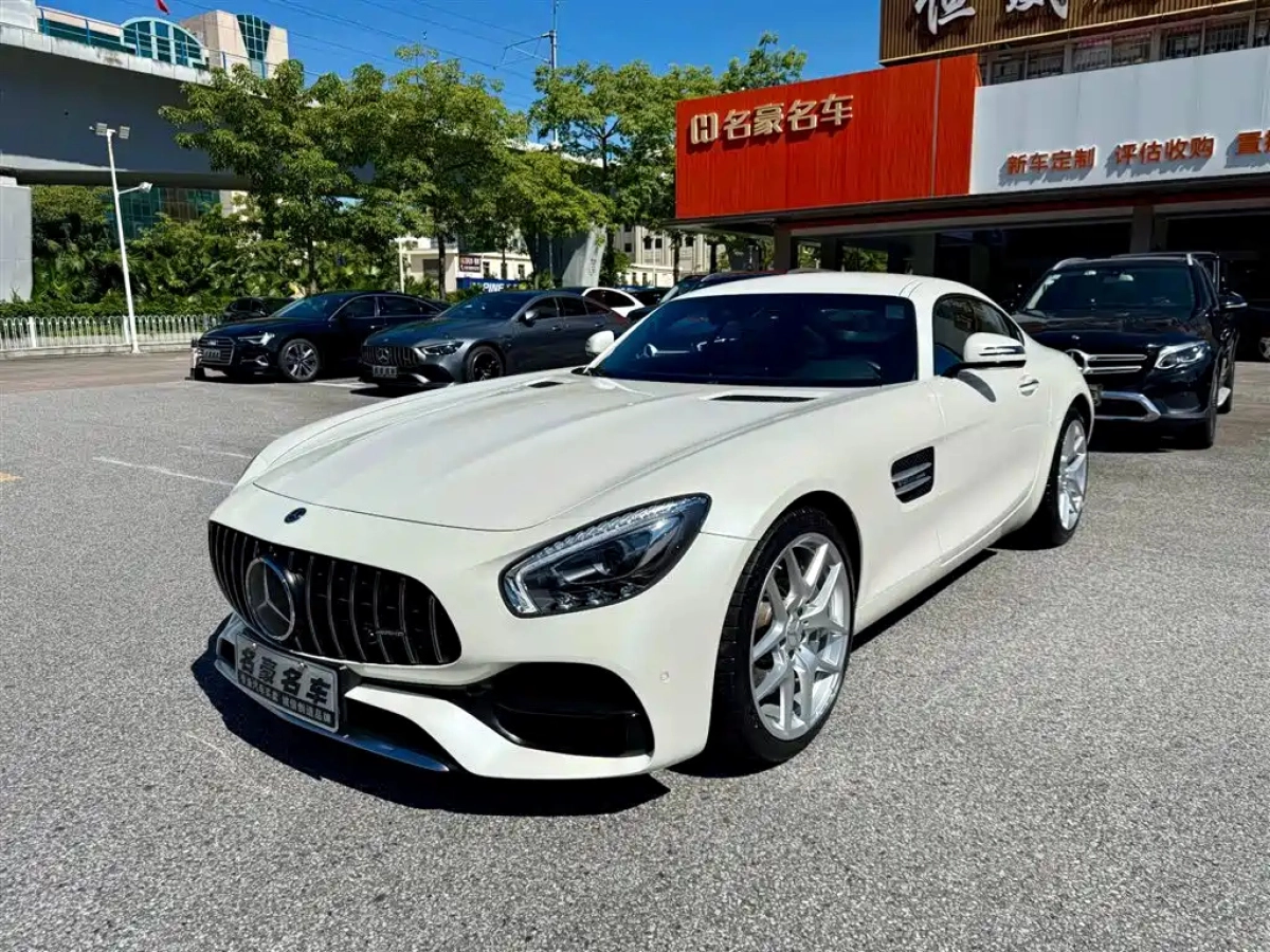 MERCEDES BENZ AMG GT  2019