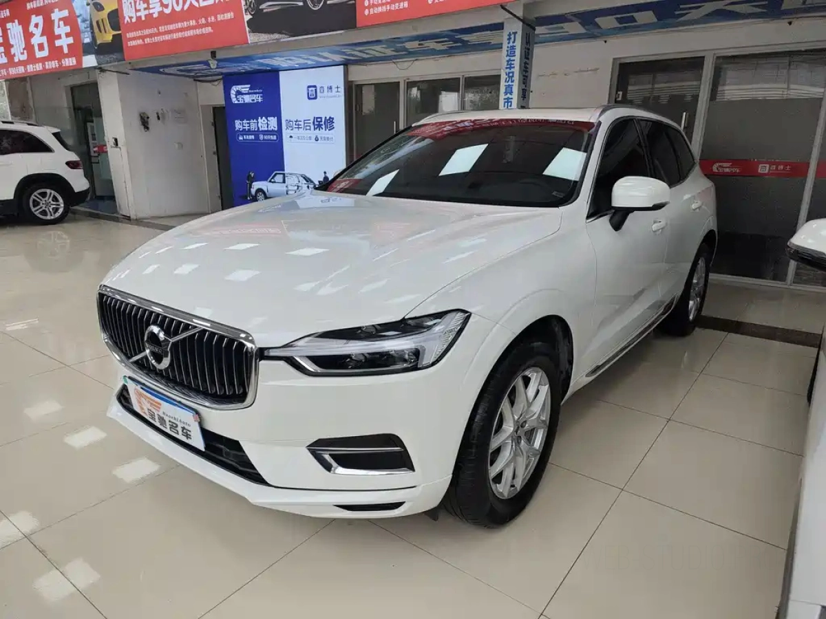 VOLVO XC60  2020