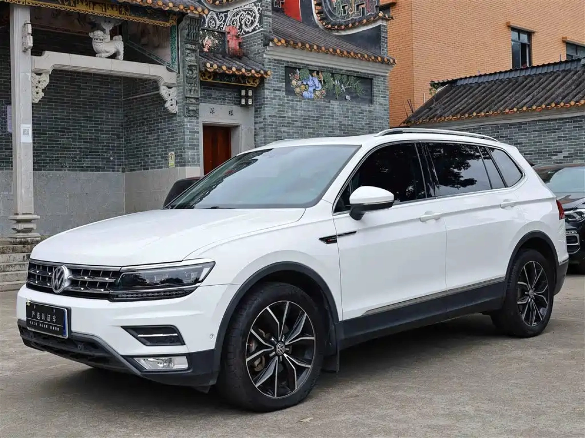 VOLKSWAGEN TIGUAN L  2019