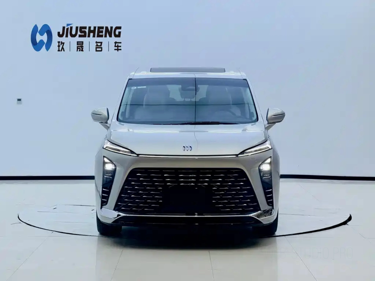 BUICK GL8 NEW ENERGY