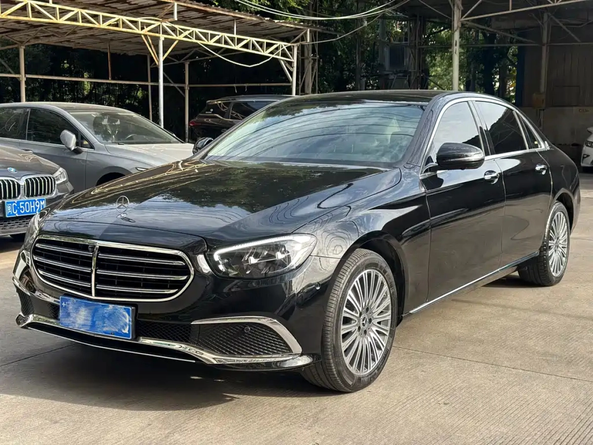 MERCEDES BENZ E-CLASS  2021