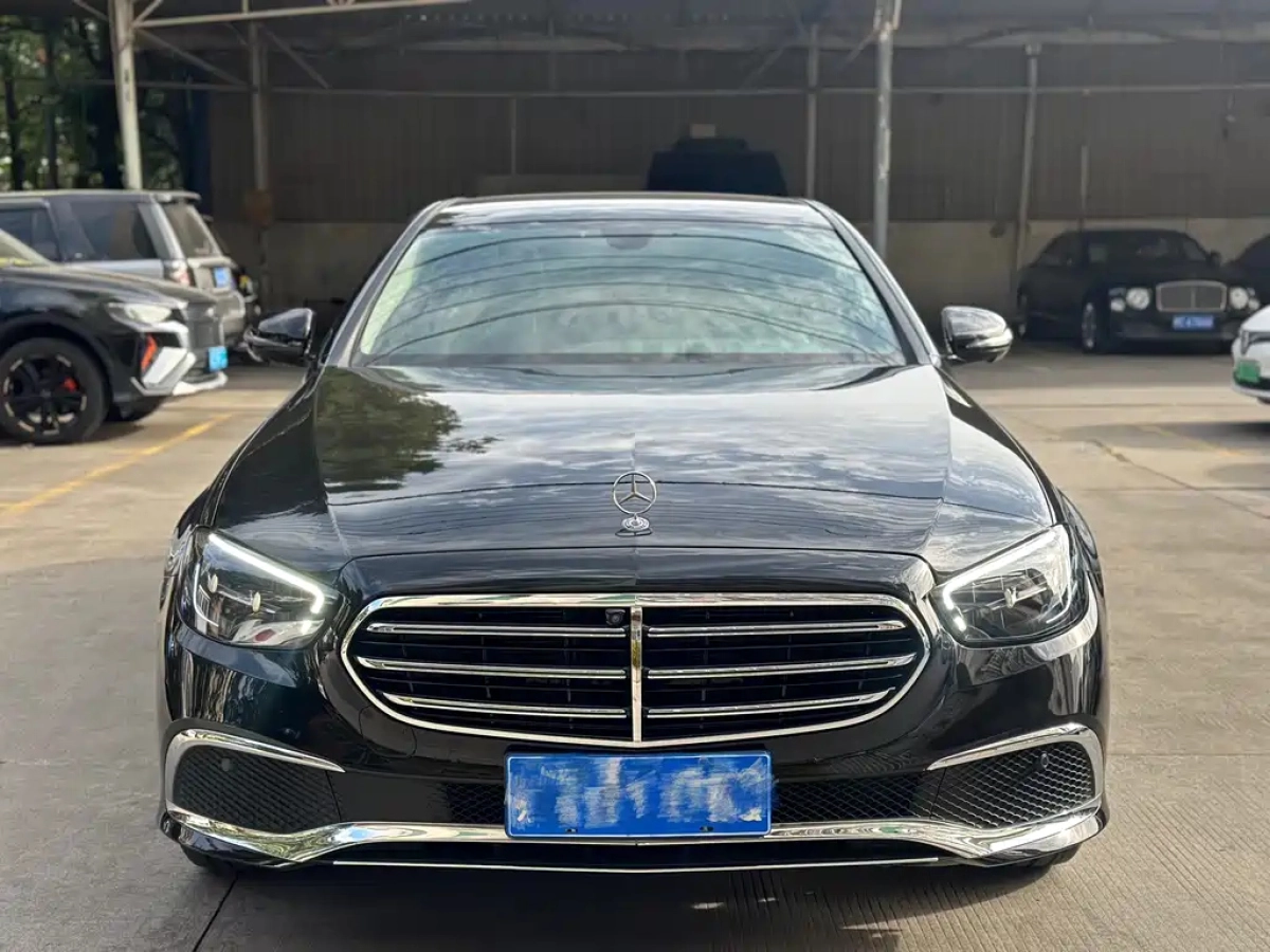 MERCEDES BENZ E-CLASS