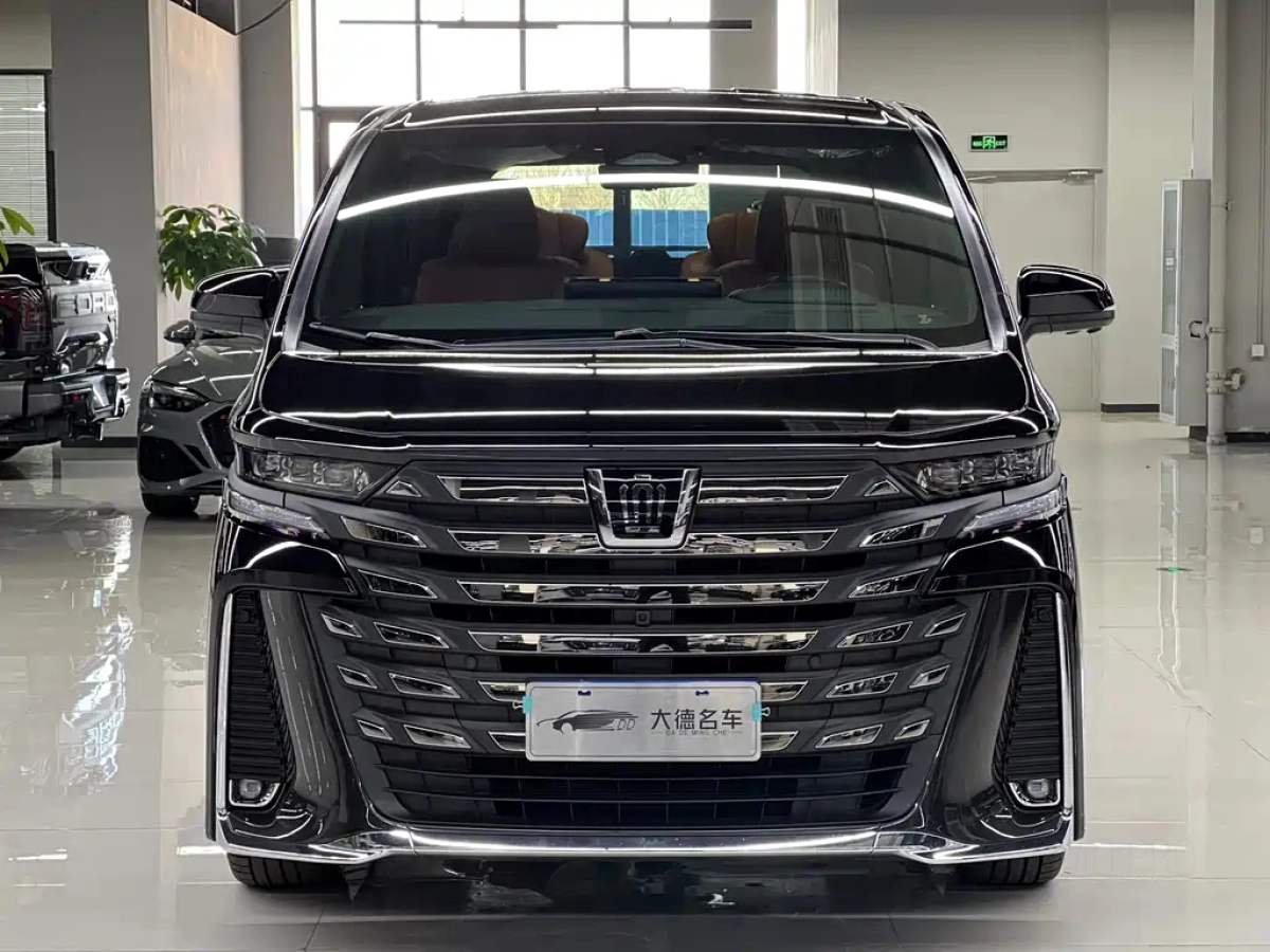 TOYOTA VELLFIRE