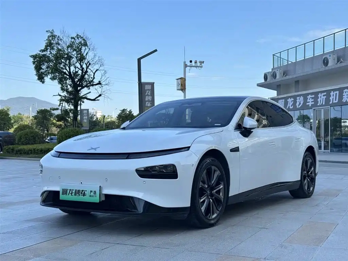 XPENG MOTORS P7  2021