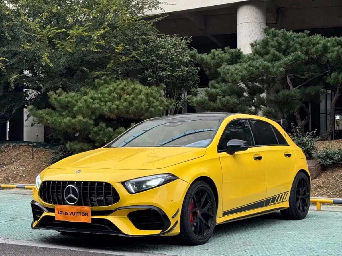 MERCEDES BENZ A-CLASS AMG IMPORT  2021