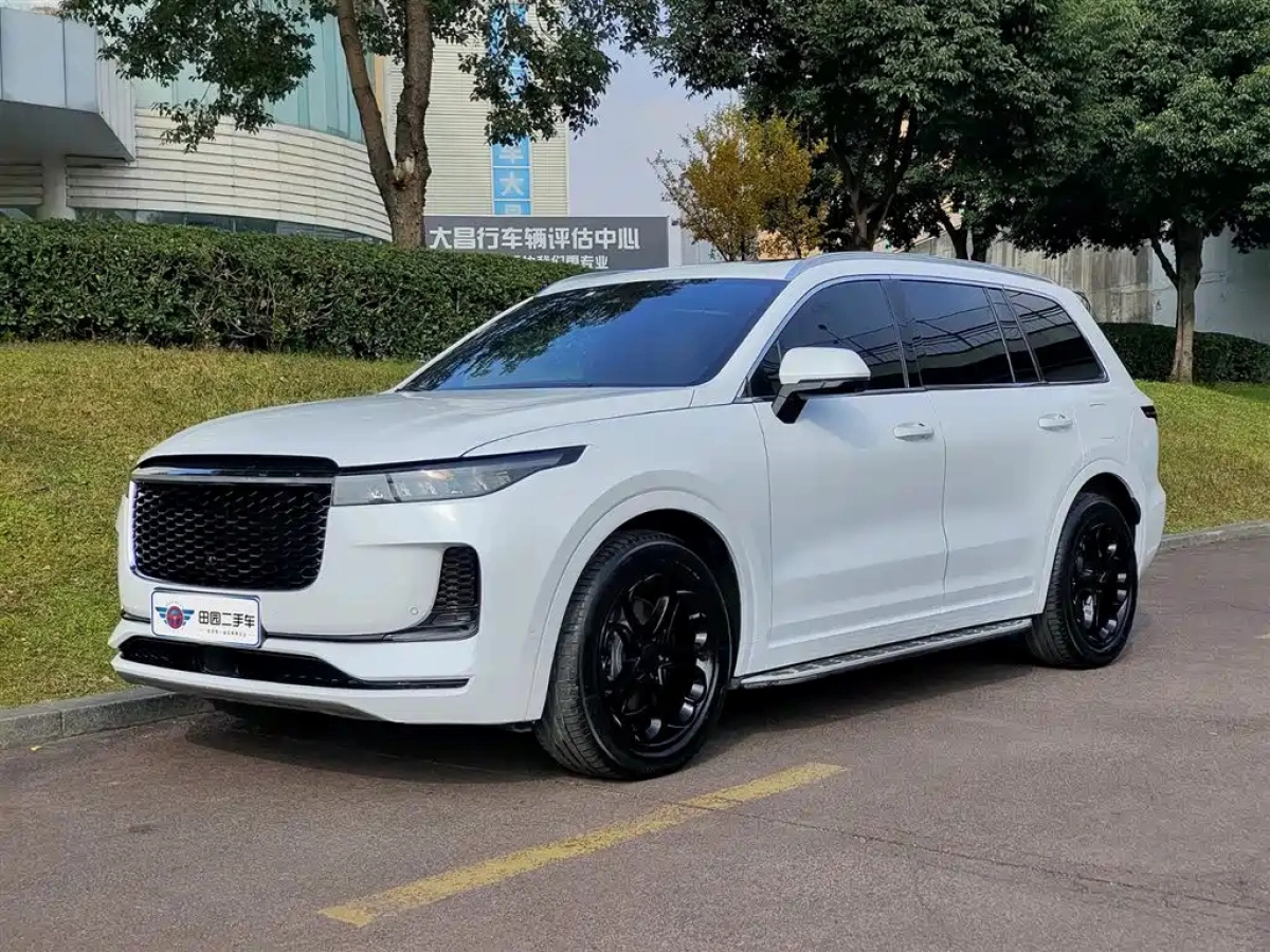 LI AUTO ONE  2022
