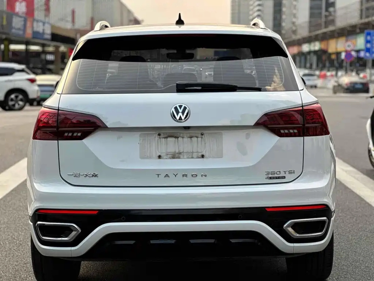 VOLKSWAGEN TAYRON