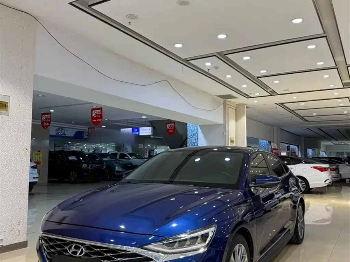 HYUNDAI LAFESTA  2019