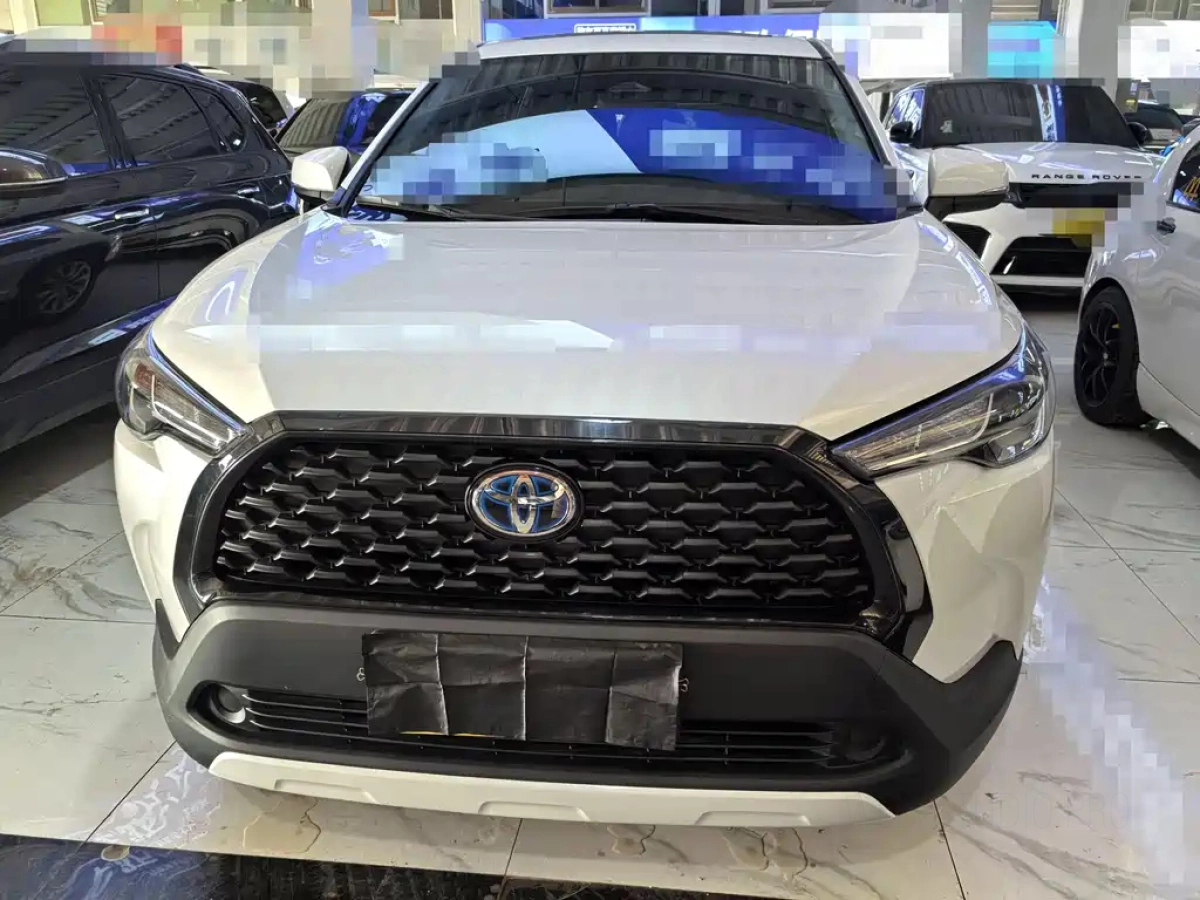 TOYOTA COROLLA CROSS