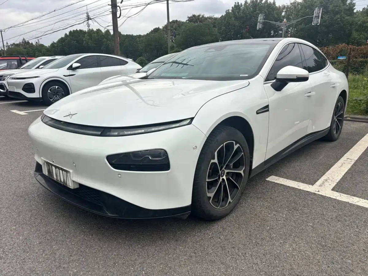 XPENG MOTORS P7  2022