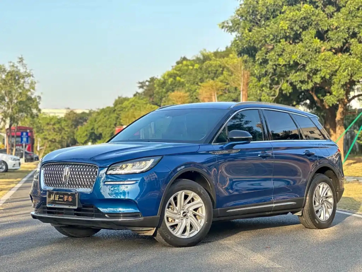 LINCOLN ADVENTURER  2020