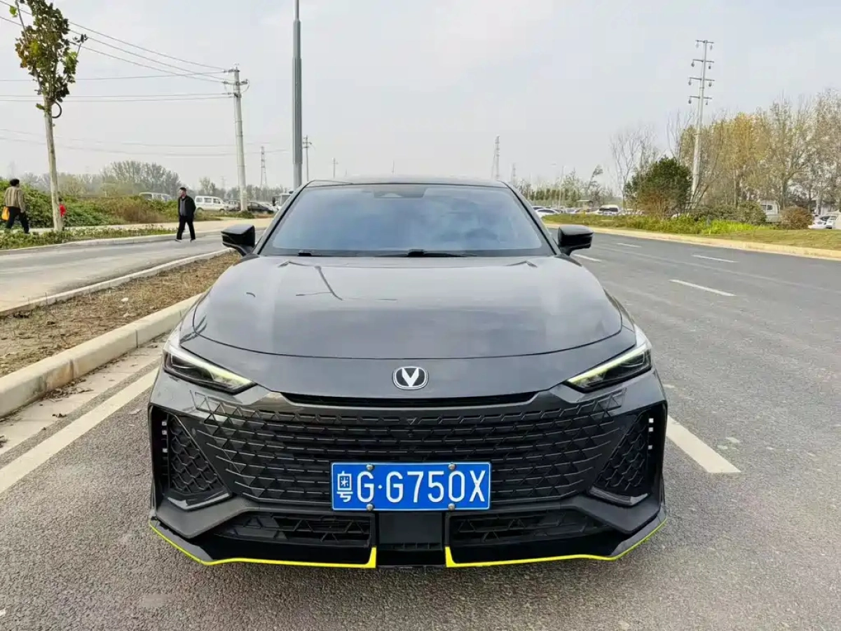 CHANGAN UNI-V
